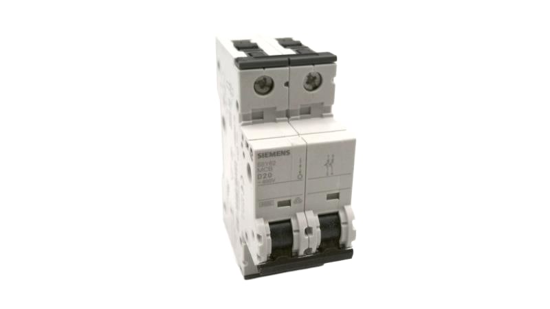 5SY6-220-8 by SIEMENS