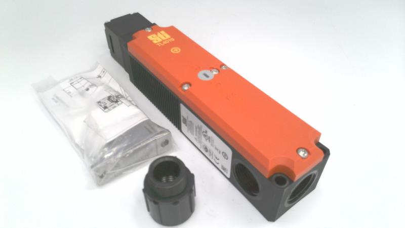 OMRON TL4019-20241F1M