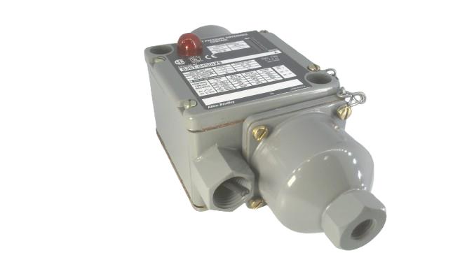 ALLEN BRADLEY 836T-D450JX9