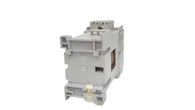 ALLEN BRADLEY 100-C12DJ400