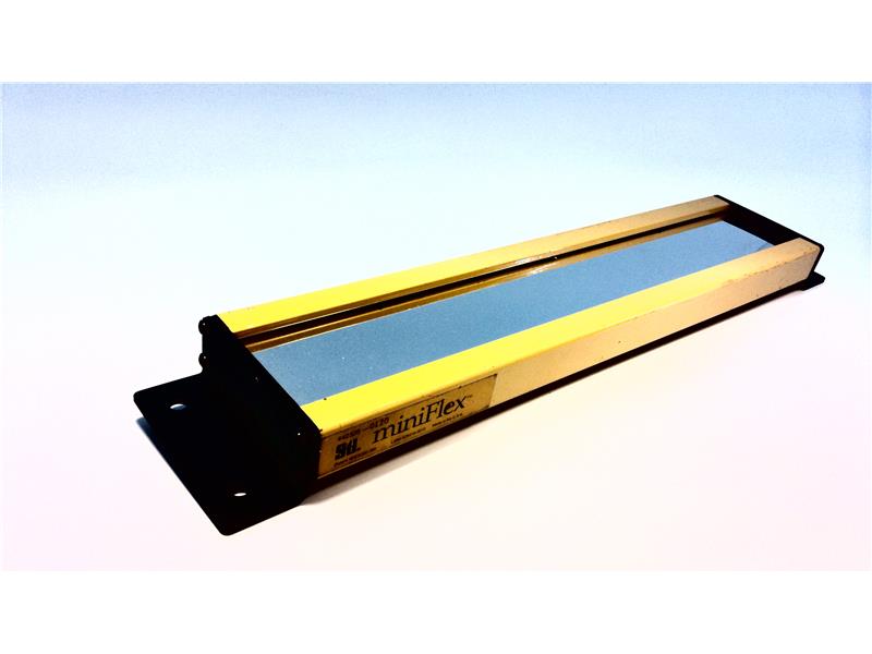 OMRON MIRN-12FG