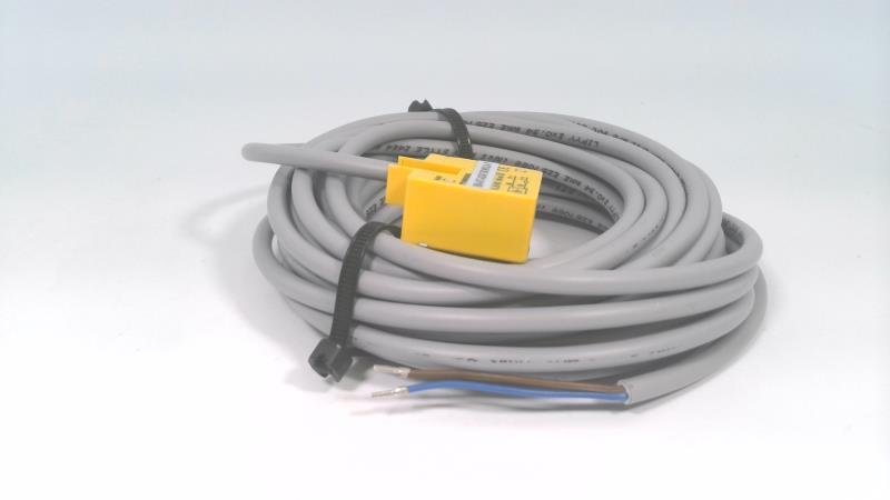 TURCK BIM-AKT-AD4X 7M W/KLA1