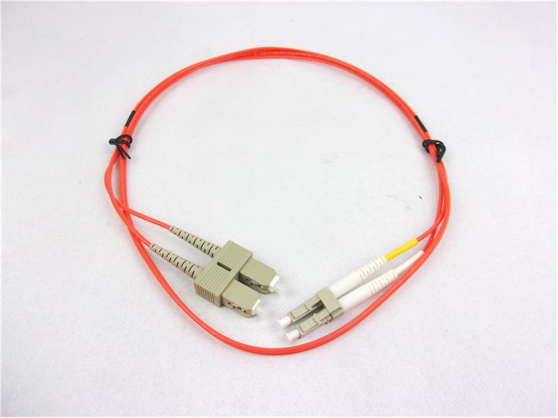 CABLES TO GO 33014