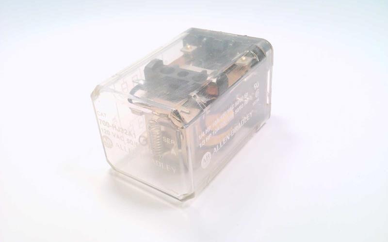 ALLEN BRADLEY 700-HJ32A1