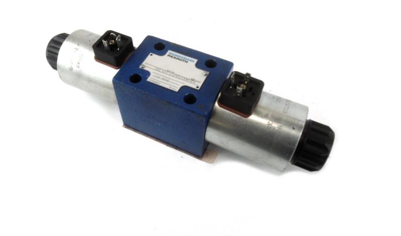 R900588201 por BOSCH