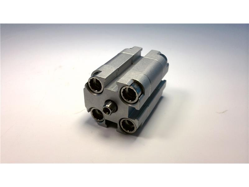 FESTO ADVULQ-12-5-P-A-S2