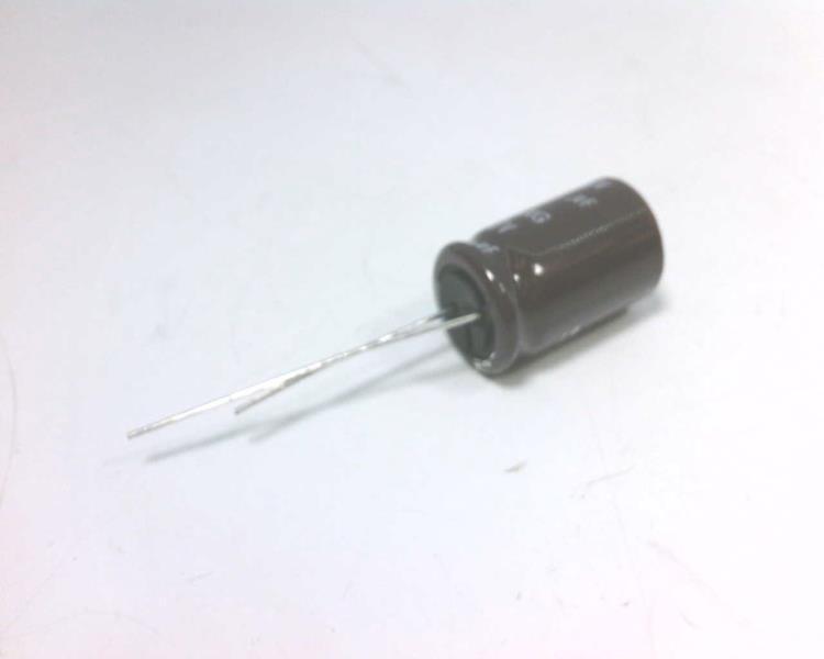 UNITED CHEMI CON EKXG401ELL220MK20S
