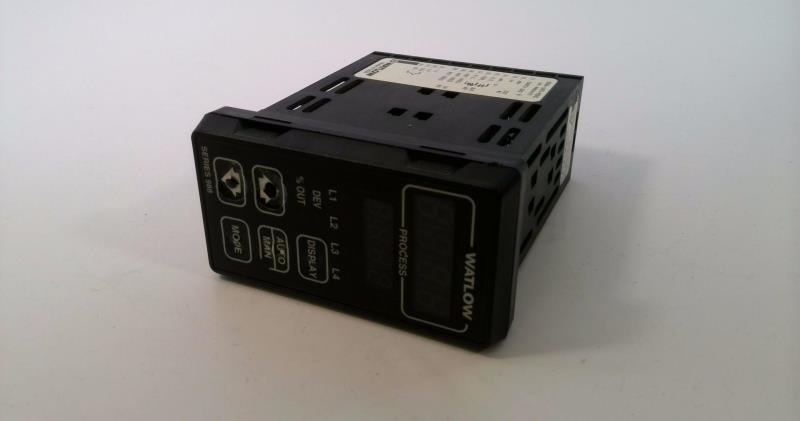 WATLOW 988A-10FD-MDRG
