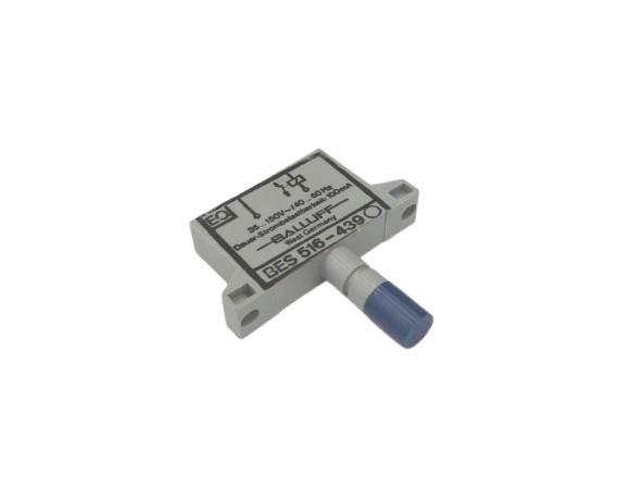 BALLUFF BES-516-439