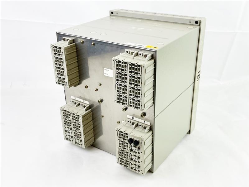SIEMENS 7UM5161-4CA01-0CAO/CC