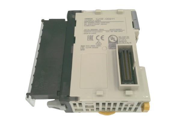 OMRON CJ1W-OD211