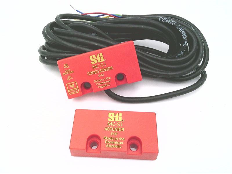 OMRON 445310100