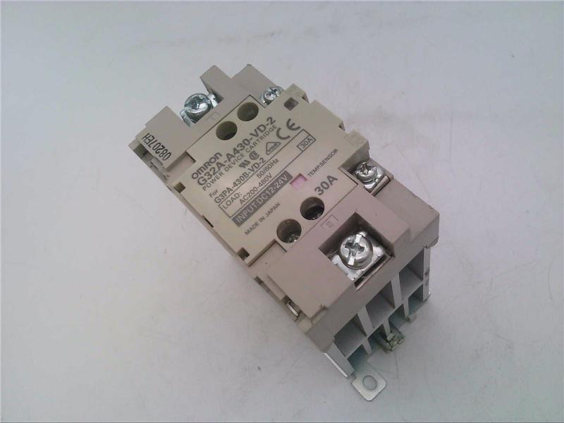 OMRON G32A-A430-VD-2 DC12-24