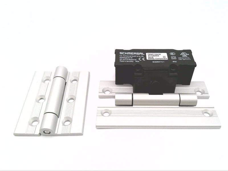 thumbnail interactive-video image 1 of Hengstler HOZ-462-1045 24VDC Safety Relay – 10A, Used, Clean Pull 1 of 6