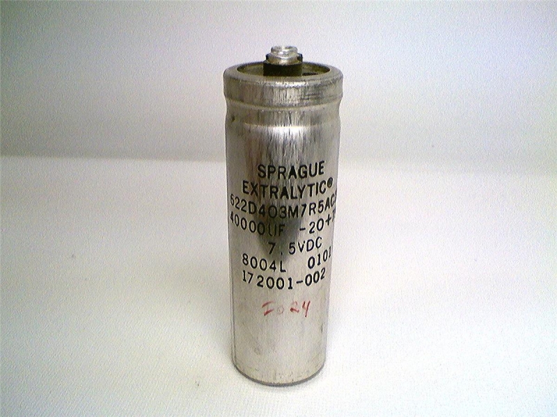 622D403M7R5AC2B par VISHAY