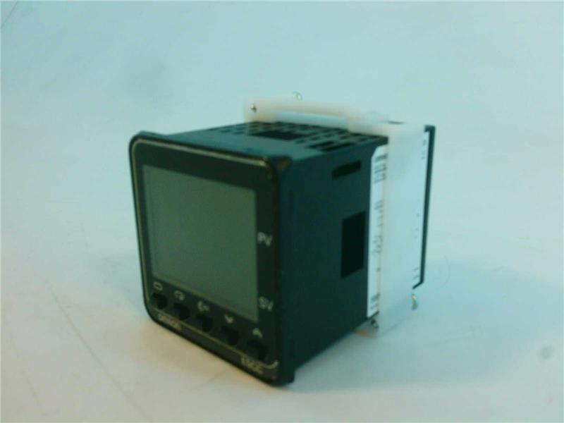 OMRON E5CC-RW1AUM-000