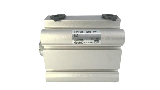 SMC CDQ2A32-25DZ-M9NL3