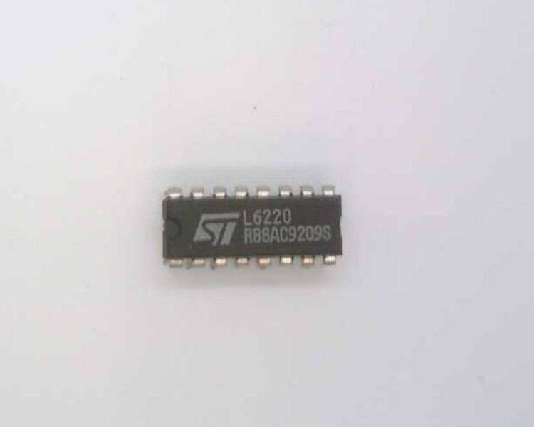 ST MICRO L6220