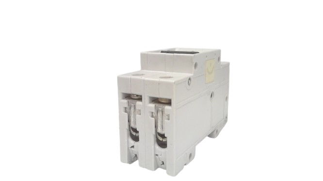 SIEMENS 5SX2-225-7