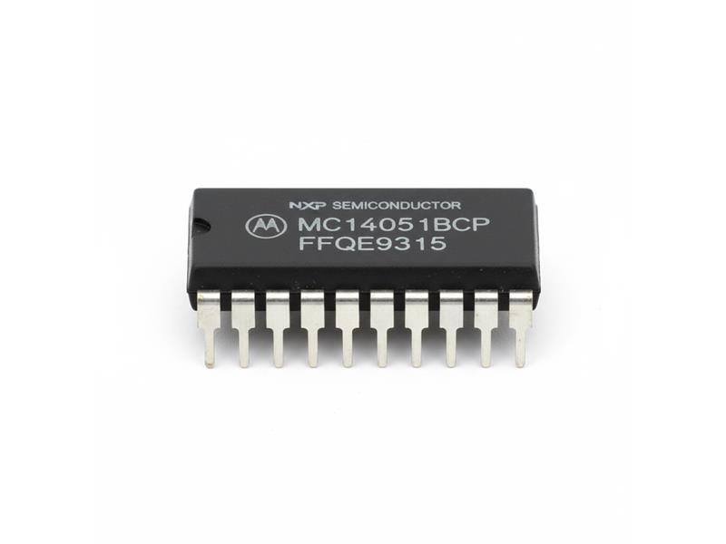 NXP SEMICONDUCTOR MC14051BCP
