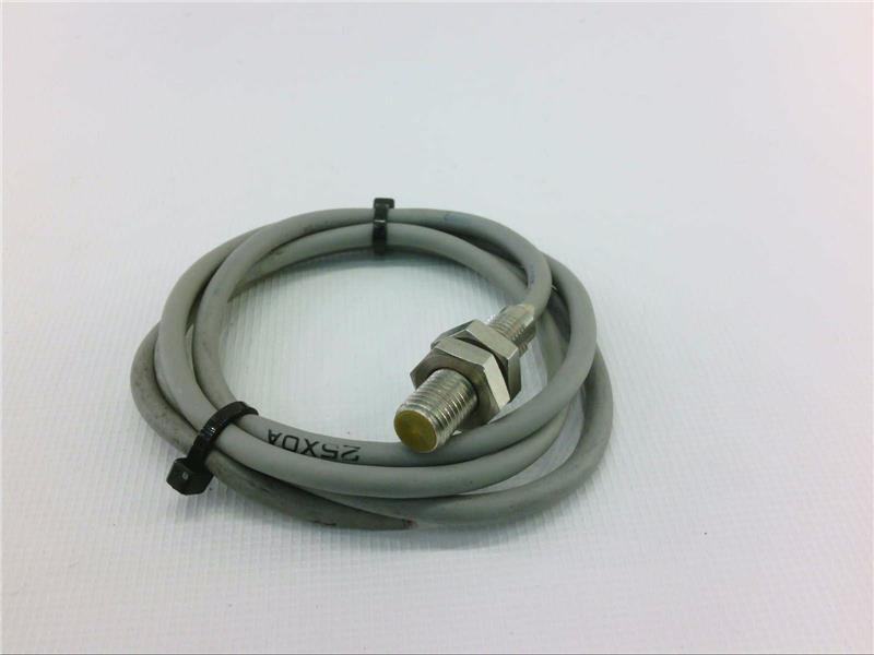 OMRON TL-X1R5B1-E