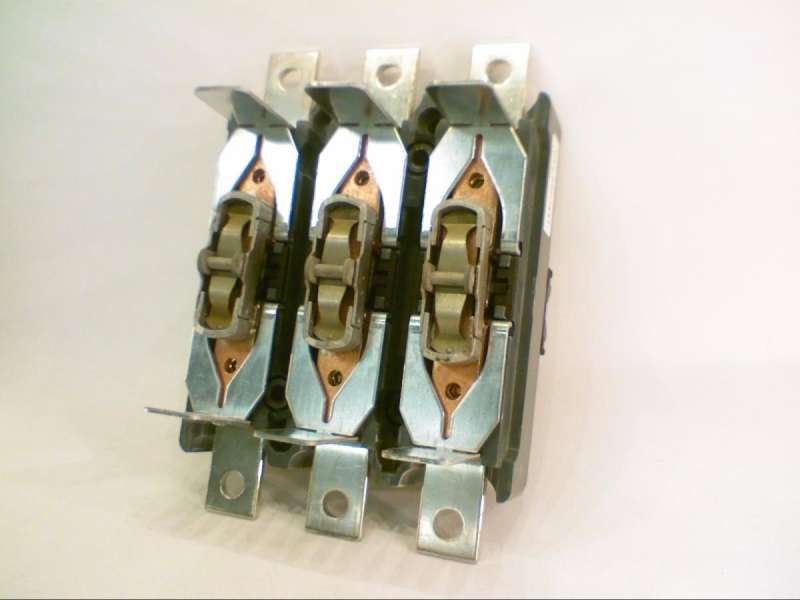 SCHNEIDER ELECTRIC LA5-FJ231
