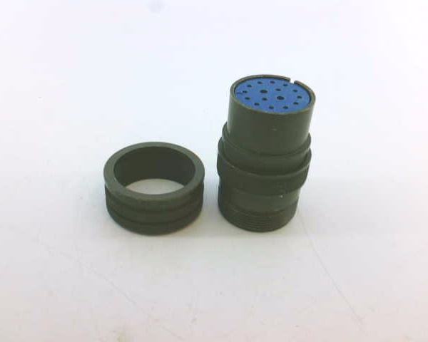 AMPHENOL MS3106A24-7S