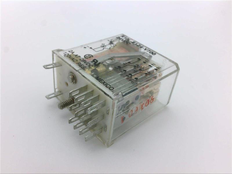 R10L-E1-Z4-V700 par TE CONNECTIVITY