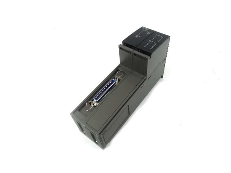 OMRON F300DC2
