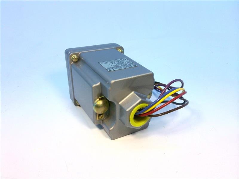 CUSTOM CONTROL SENSORS 6832G1