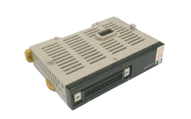 OMRON CPM2C-8ET1C