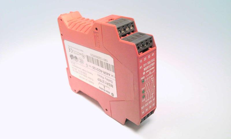 ALLEN BRADLEY 440R-N23135 ALLEN BRADLEY 440R-N23135