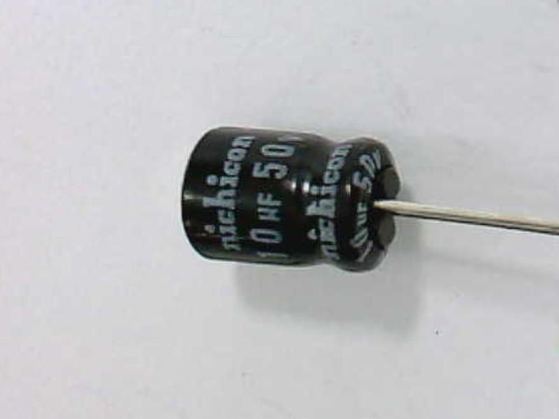 NICHICON USR1H100MDD