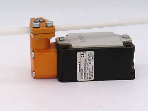 SIEMENS 3SE3120-0W