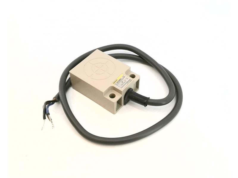 OMRON TL-W20ME1
