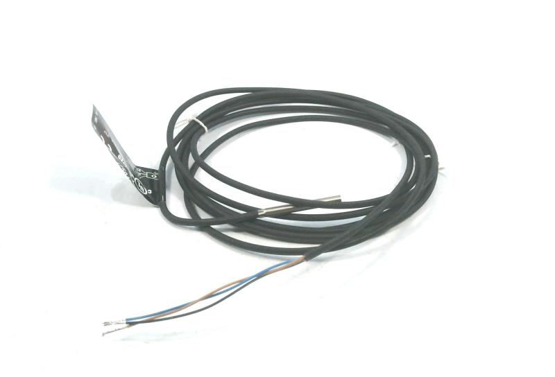 EFECTOR IZ93001-BPKG/2M PVC-IZ5048