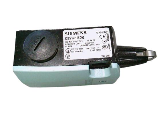 SIEMENS 3SE51220LD02