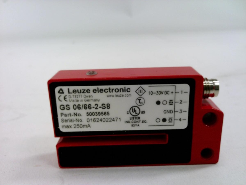 GS 06/66-2-S8 par LEUZE