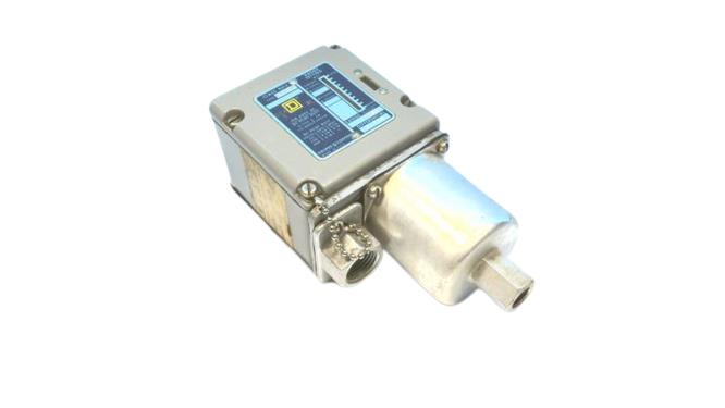 SCHNEIDER ELECTRIC 9012ACW24