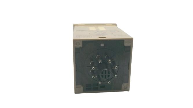 OMRON H3CR-G8EL-31 200-240AC