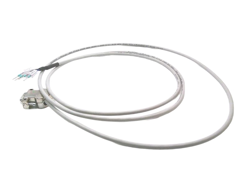 R88A-CCSE002P2-E par OMRON