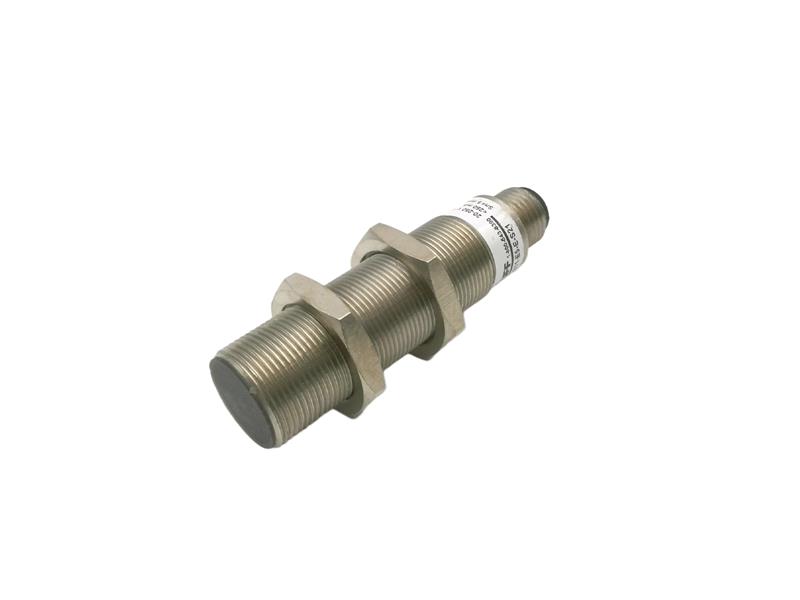 BALLUFF BES 516-211-E5-E-S21