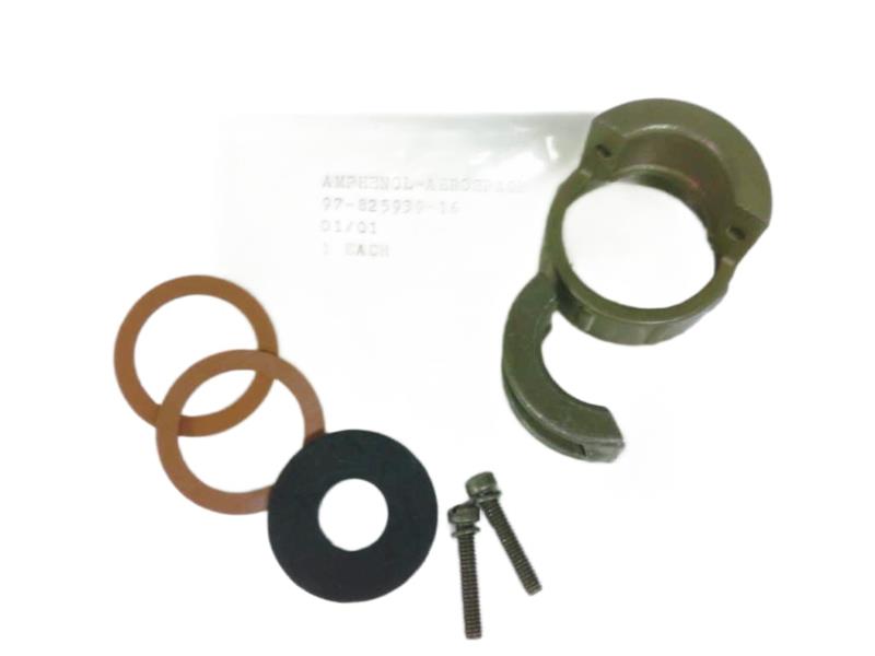 97-825939-16 par AMPHENOL