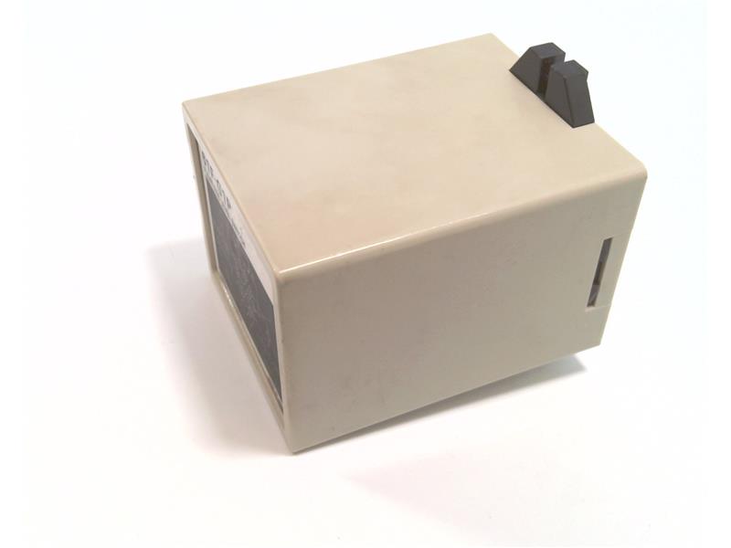 OMRON 61F-G1P/AC100