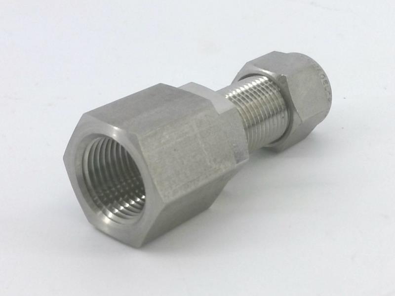 SWAGELOK SS-600-71-6