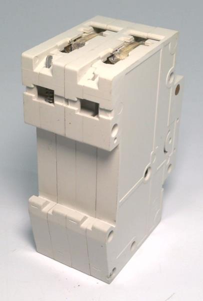 SIEMENS 5SX5-220-6