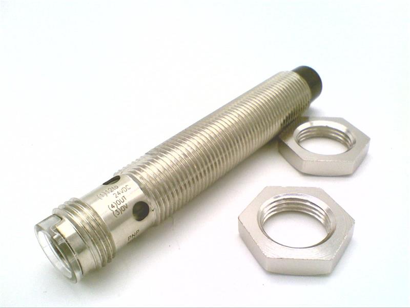 OMRON E2A-M12LN08-M1-B1