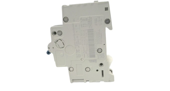 ALLEN BRADLEY 1492-SPM1B060