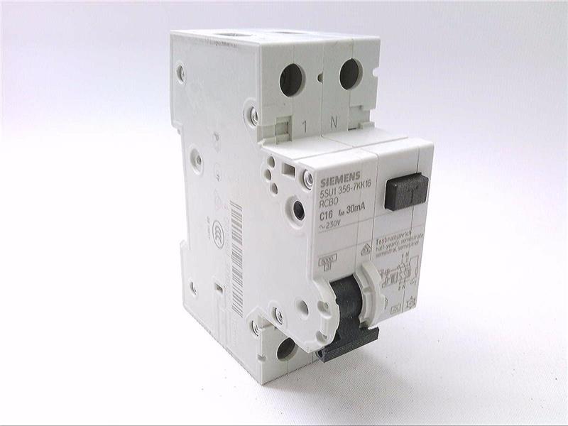 SIEMENS 5SU1356-7KK16