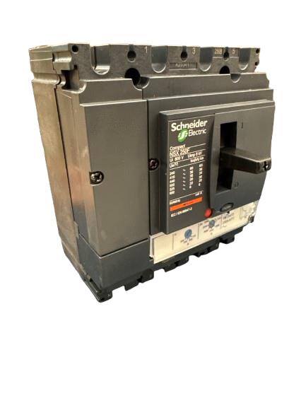 SCHNEIDER ELECTRIC LV435018